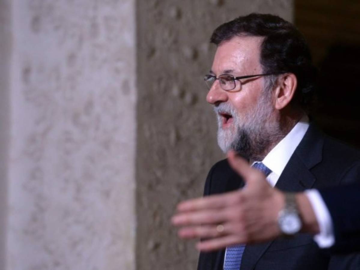 Rajoy mantendrá Cataluña bajo tutela si Puigdemont quiere gobernar desde Bruselas