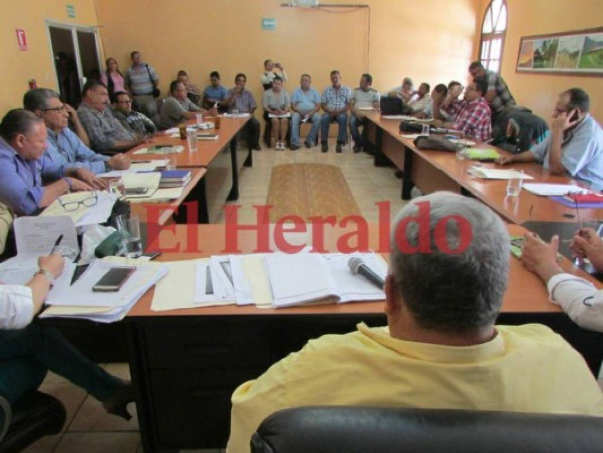 Vendedores y alcaldía municipal de Danlí llegan a acuerdo tras construcción de mercado