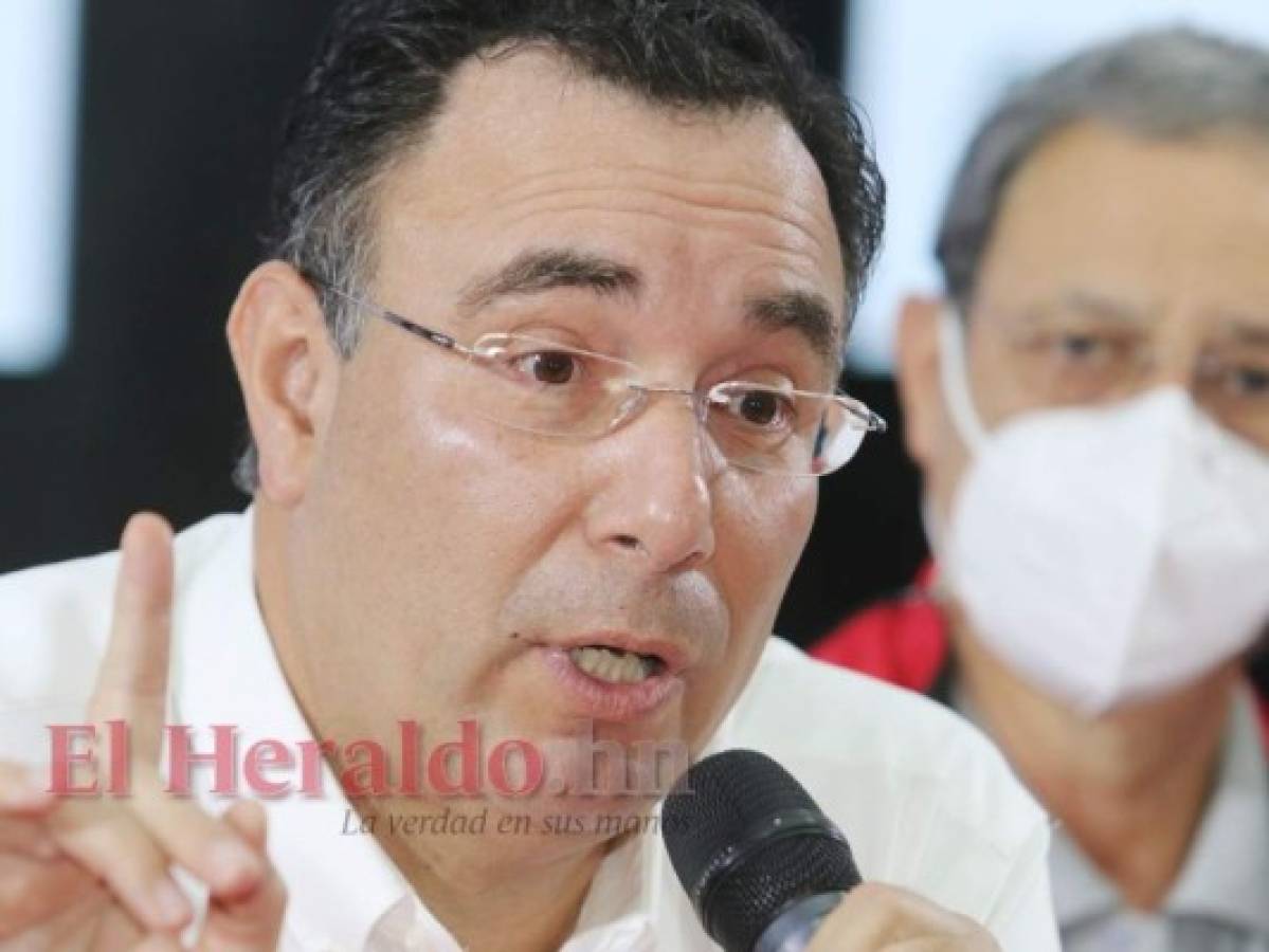 'No reconoceremos resultados': Luis Zelaya deja mensaje al CNE con curiosa caricatura