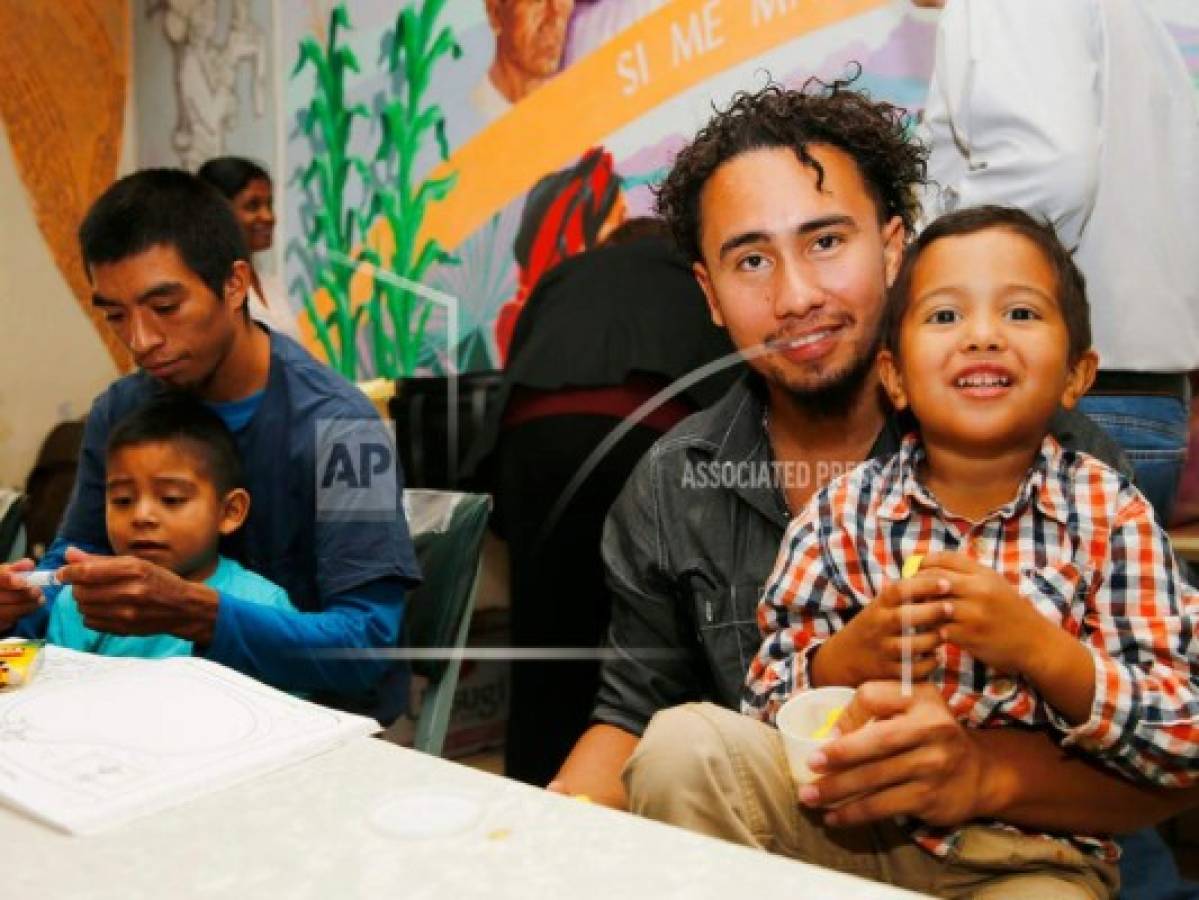 EEUU: Padres migrantes hondureños felices, pero traumados por separación