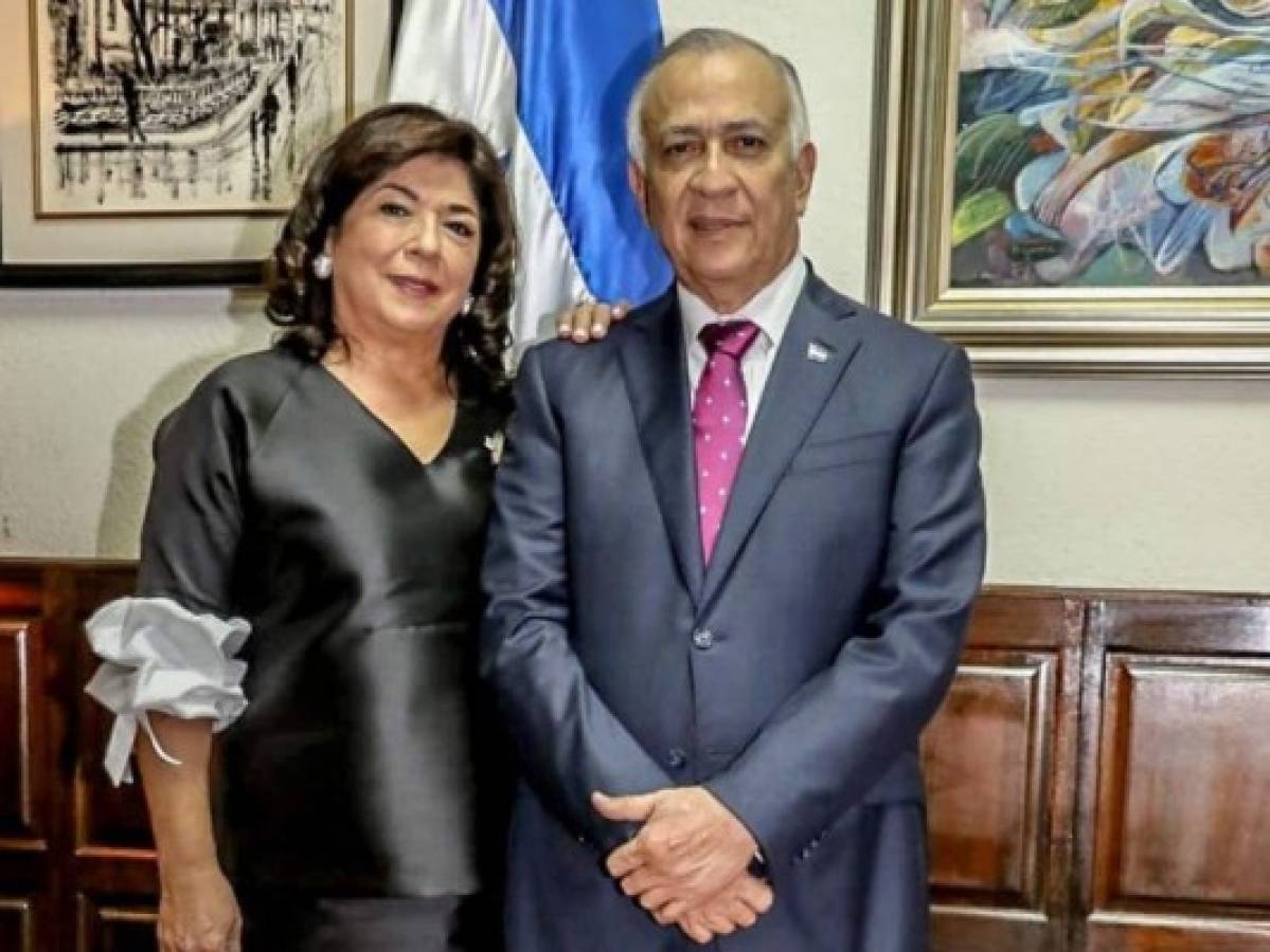 Ellas son las esposas de los precandidatos a la presidencia de Honduras