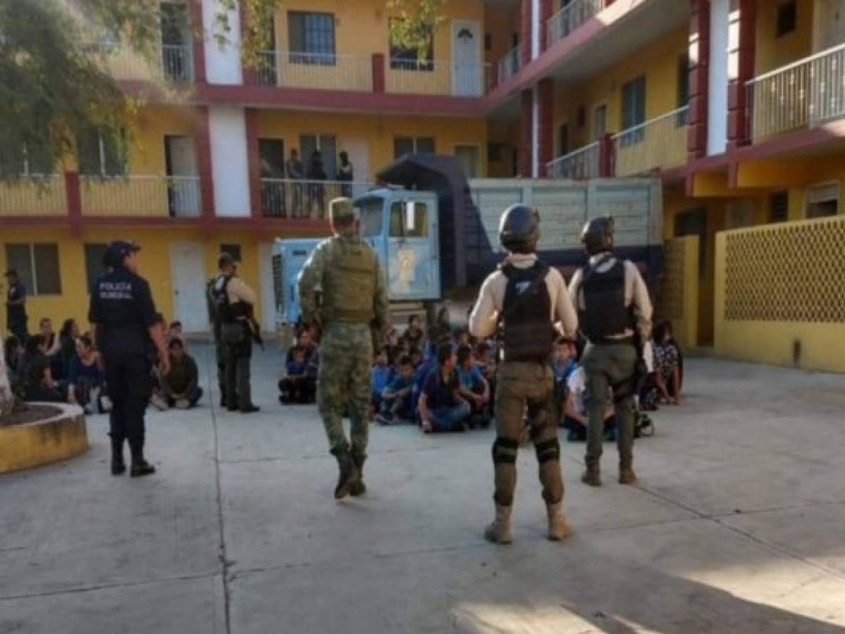Rescatan a 143 hondureños que estaban secuestrados en un hotel en Veracruz, México
