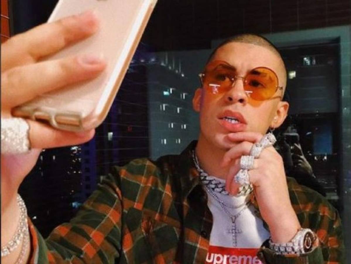 Bad Bunny sufre problemas respiratorios tras concierto