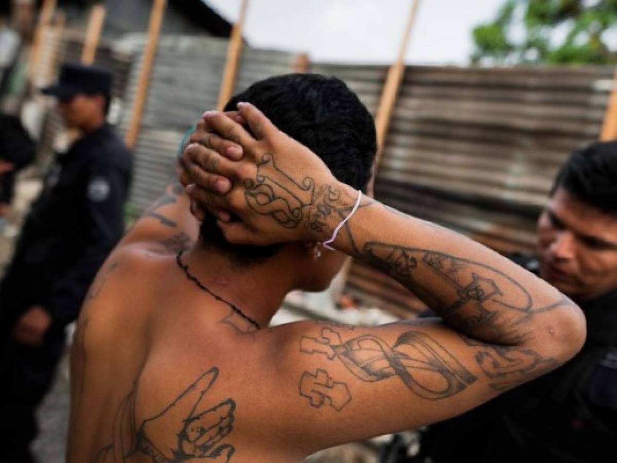 El Salvador clasifica a pandilleros encarcelados según su peligrosidad