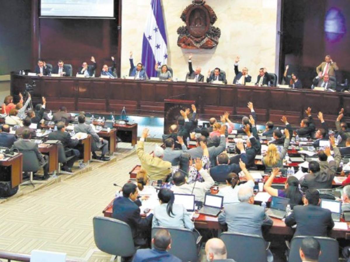 Honduras: Aprueban presupuesto del período 2016