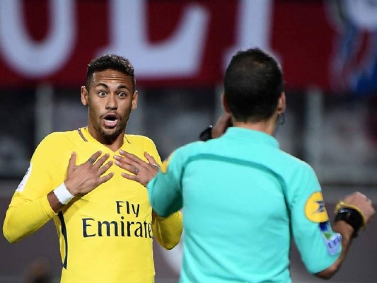 Para Neymar, la carrera por el Balón de Oro comienza en Celtic Park