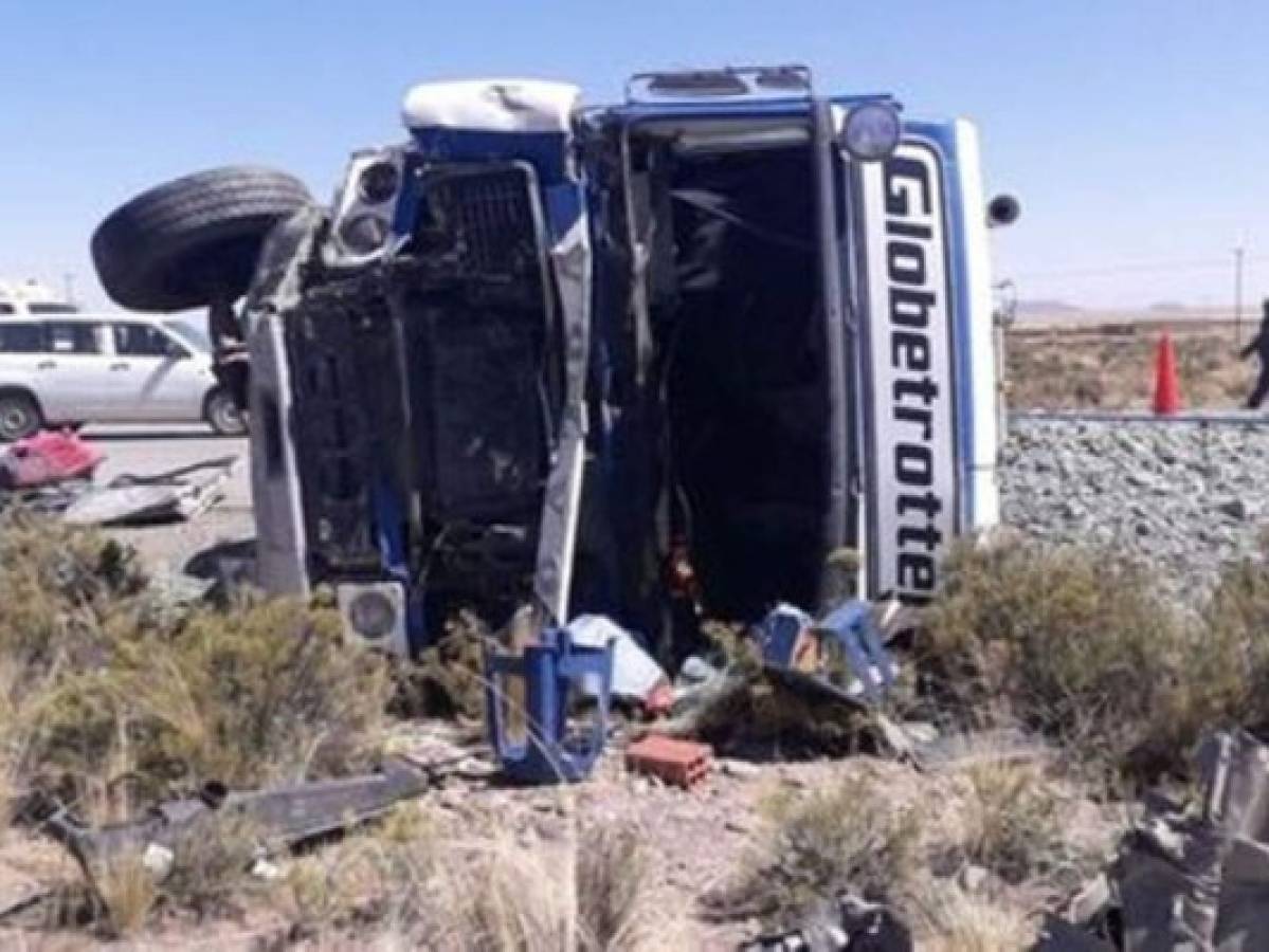 Mueren 18 personas en accidente carretero en Bolivia