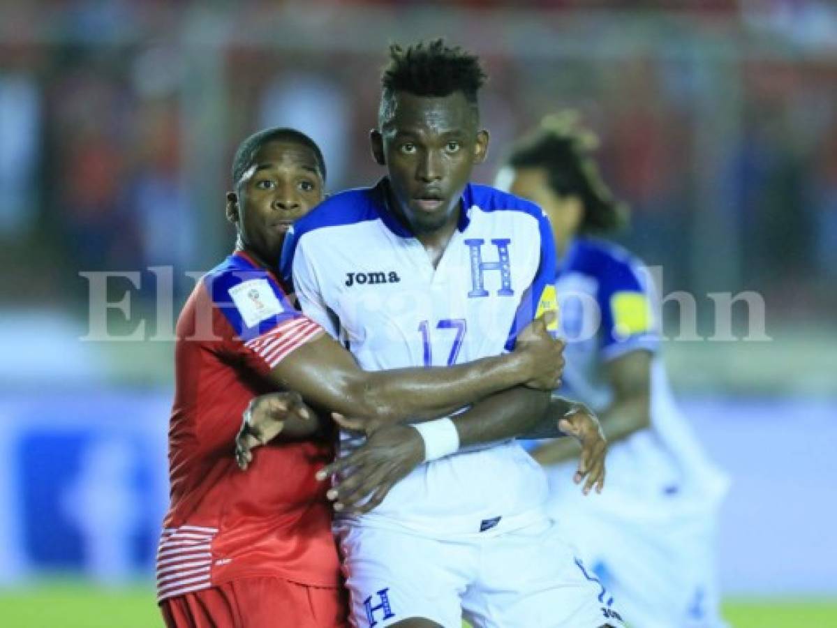 Alberth Elis se desahogó en su cuenta de Facebook tras el empate entre Panamá y Honduras