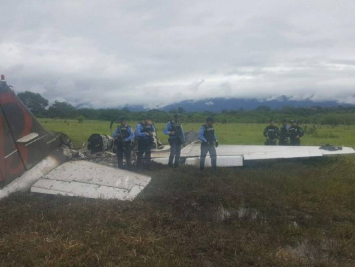 Encuentran avioneta donde habrían transportado 13 fardos de cocaína