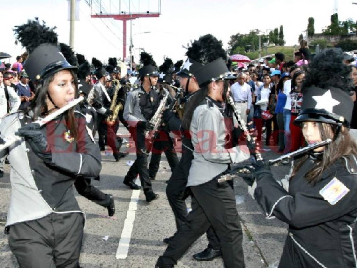 Lectores de EL HERALDO eligen al Instituto Central como la mejor banda de los desfiles 2017
