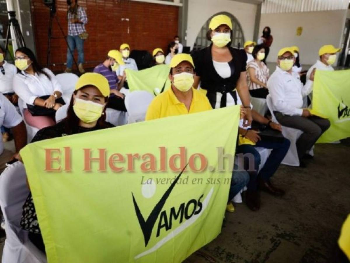 Partidos políticos siguen desfilando por el Consejo Nacional Electoral