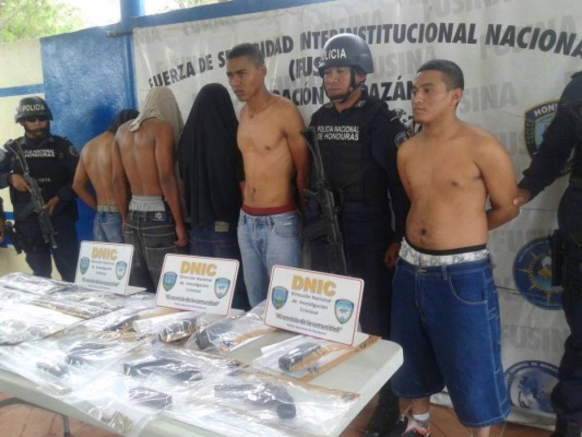 Detienen a cinco presuntos mareros en Tegucigalpa