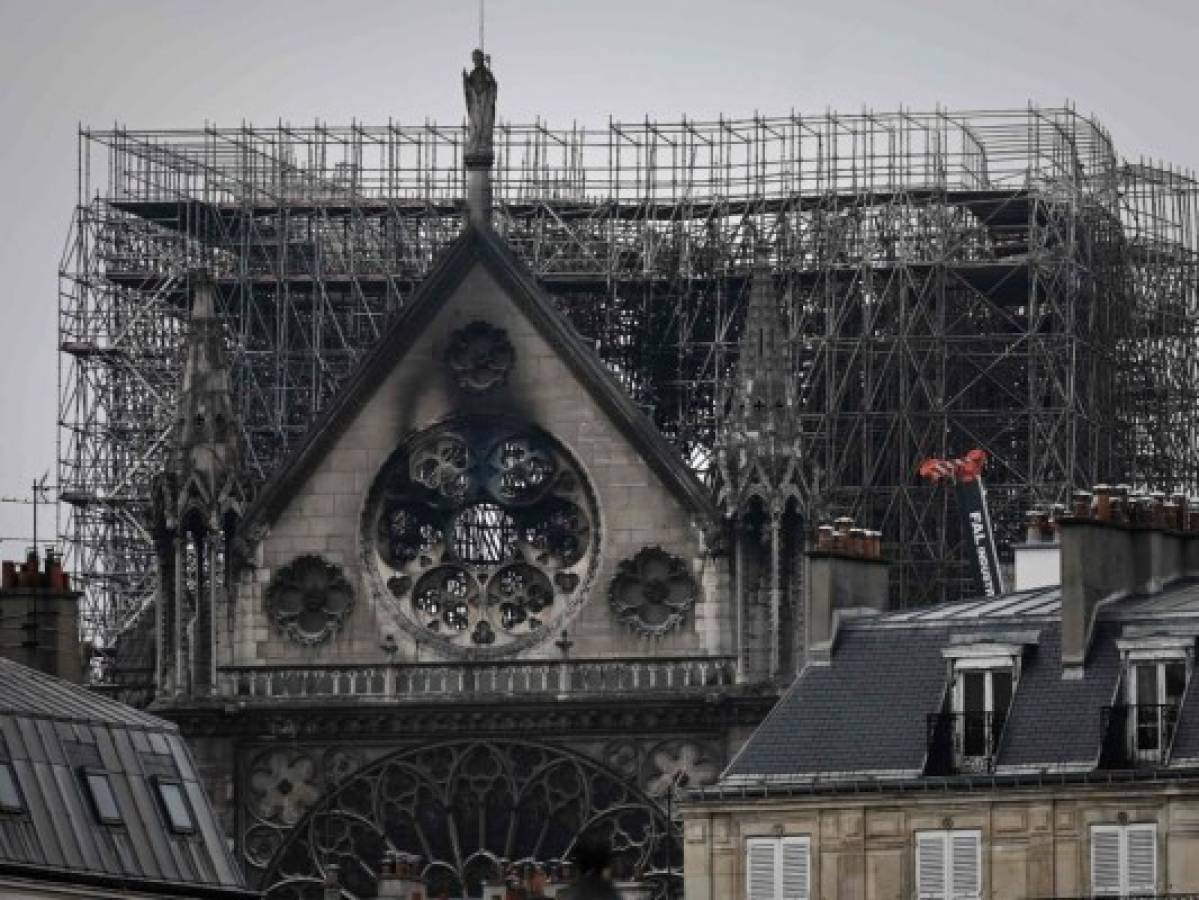 Francia lanza un concurso internacional para reconstruir la emblemática aguja de Notre Dame