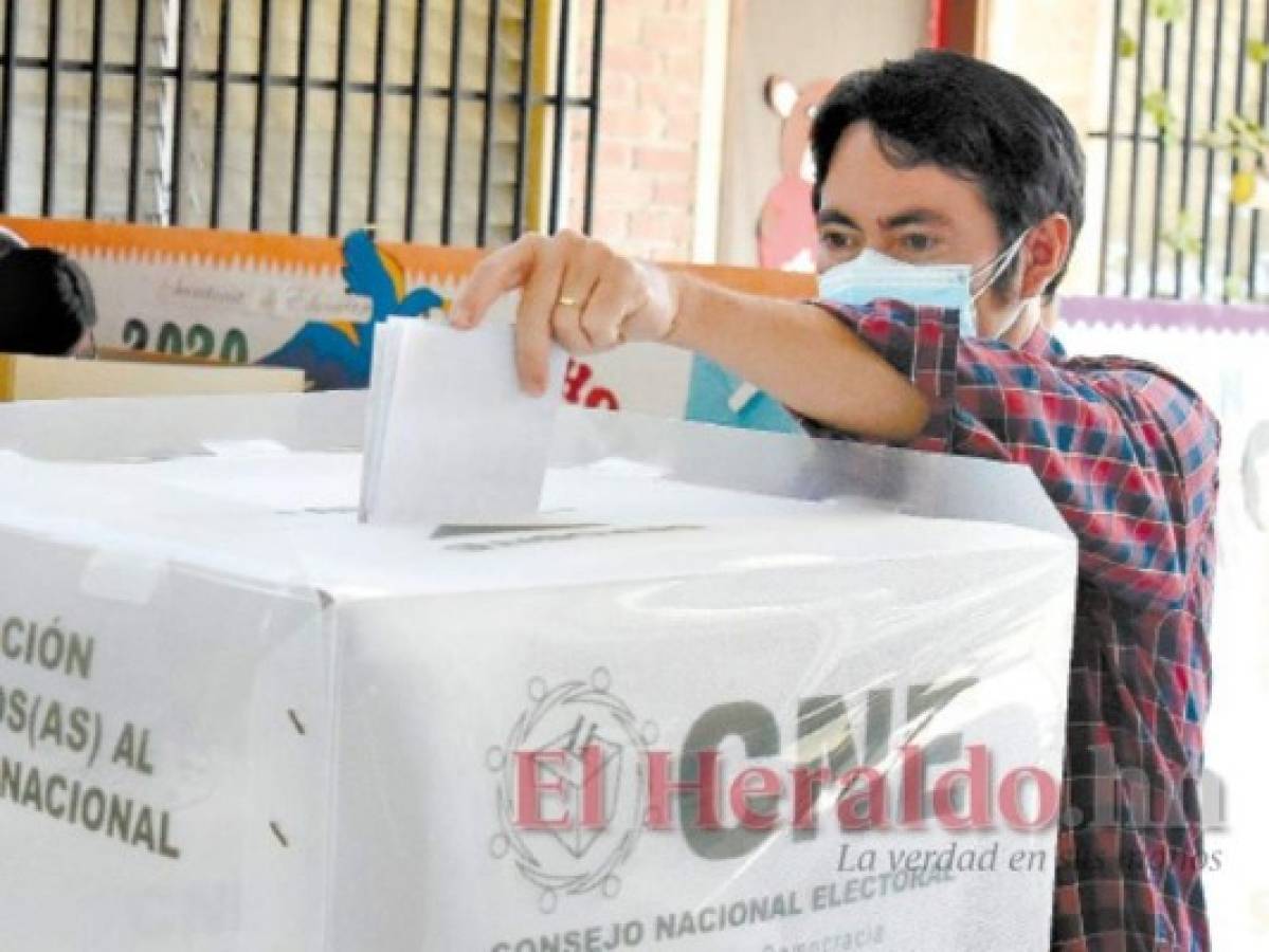 Partido Liberal y Libre urgen aprobar nueva Ley Electoral