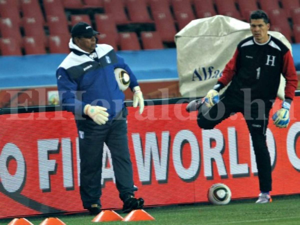 Ricardo Canales junto a Pedro Zape durante el campeonato mundial de Sudáfrica 2010. Foto: Johny Magallanes / El Heraldo.