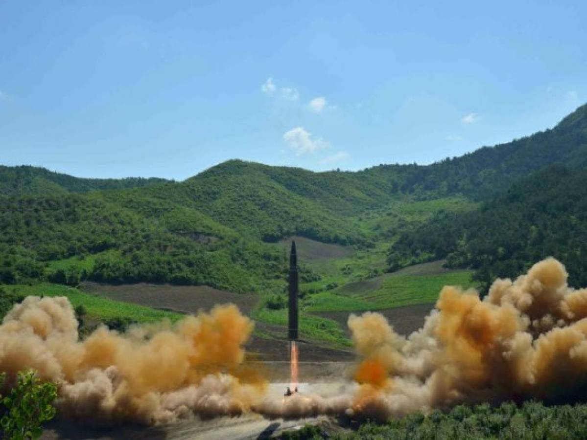 Corea del Norte afirma haber disparado un misil intercontinental