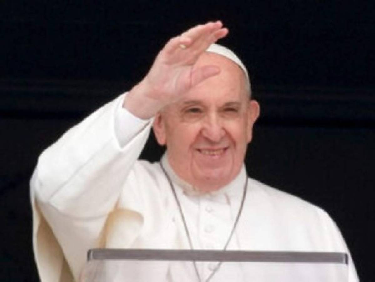 El papa Francisco invita a cristianos libaneses al Vaticano  