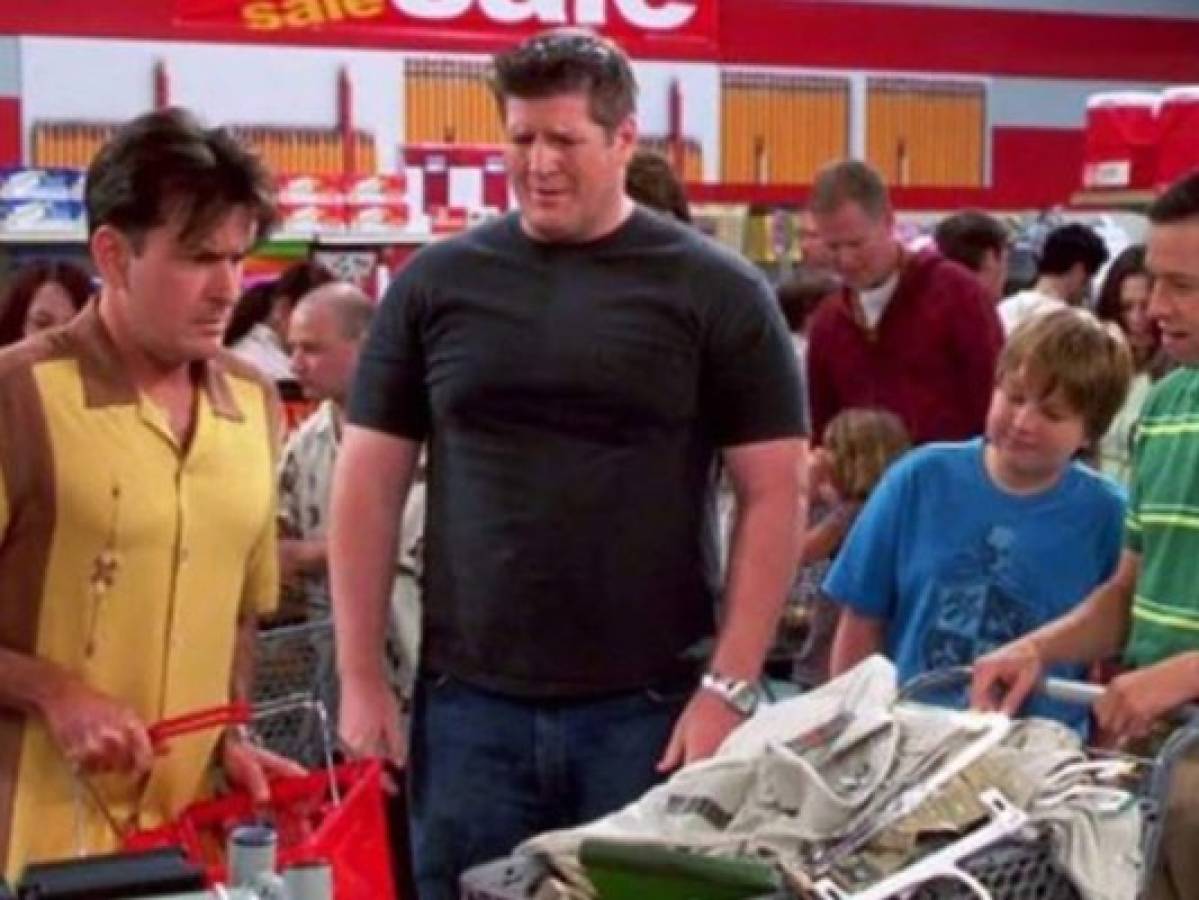 Muere actor de 'Two and a Half Men' y 'Beverly Hills, 90210'