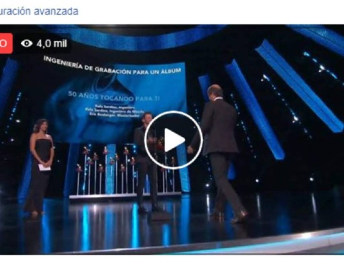 Comienzan los premios Latin Grammy con un saludo a la caravana de inmigrantes