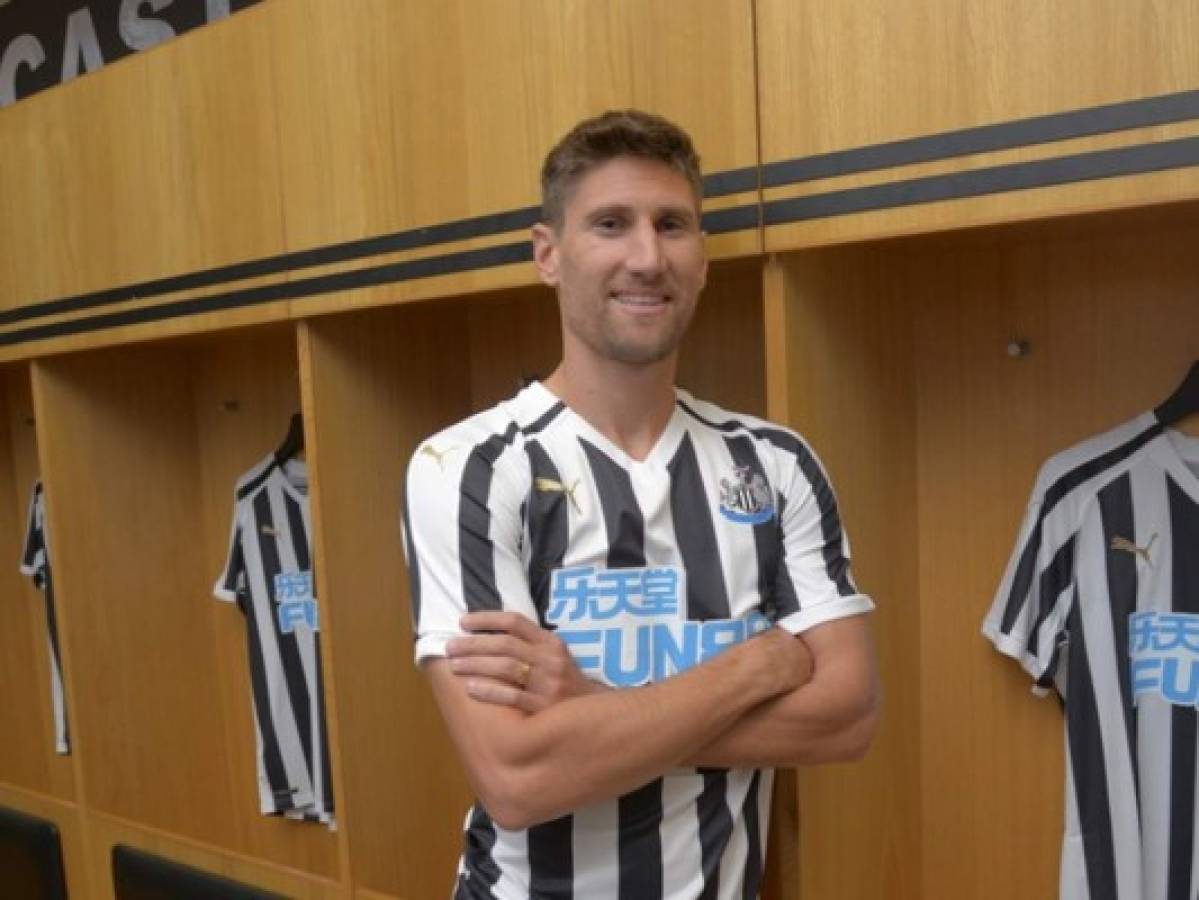 Argentino Federico Fernández ficha con Newcastle