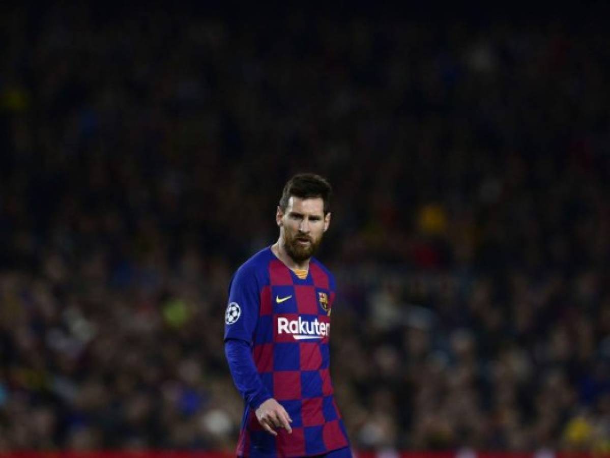 Messi mete al Barcelona en octavos de Champions en su partido 700