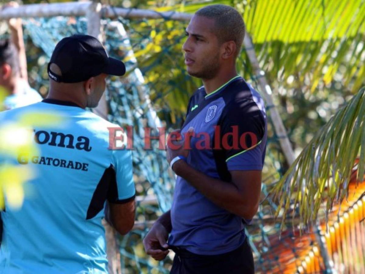 ¡Polémica en Motagua! Diego Vazquez le impidió entrenar a Eddie Hernández