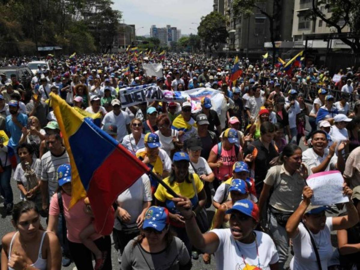 Siria condena el intento de 'golpe de Estado' en Venezuela y critica a Washington