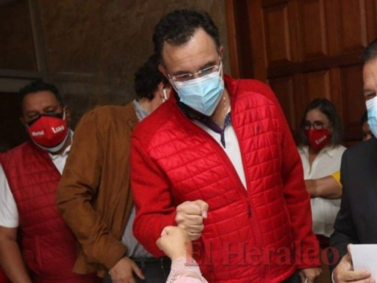 Luis Zelaya: 'Nuestra prioridad ahora es defender la democracia ante fraude escandaloso del CNE'