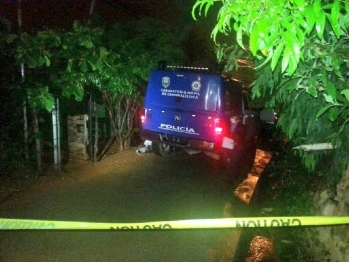 Matan a dos hermanos en la colonia Los Pinos de la capital de Honduras; su padre llora amargas lágrimas