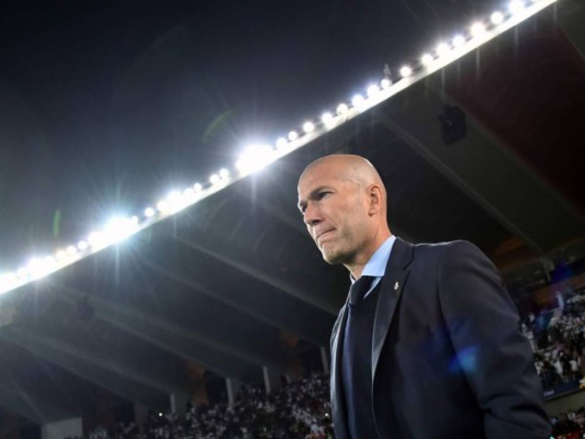 Zinedine zidane deja el Real Madrid en la cúspide