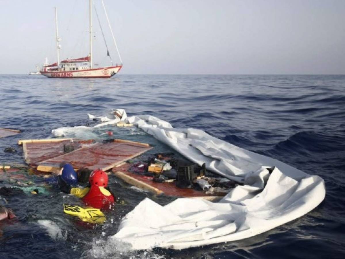 Al menos 16 migrantes muertos y 30 desaparecidos tras naufragio de barco en costas de Chipre del Norte