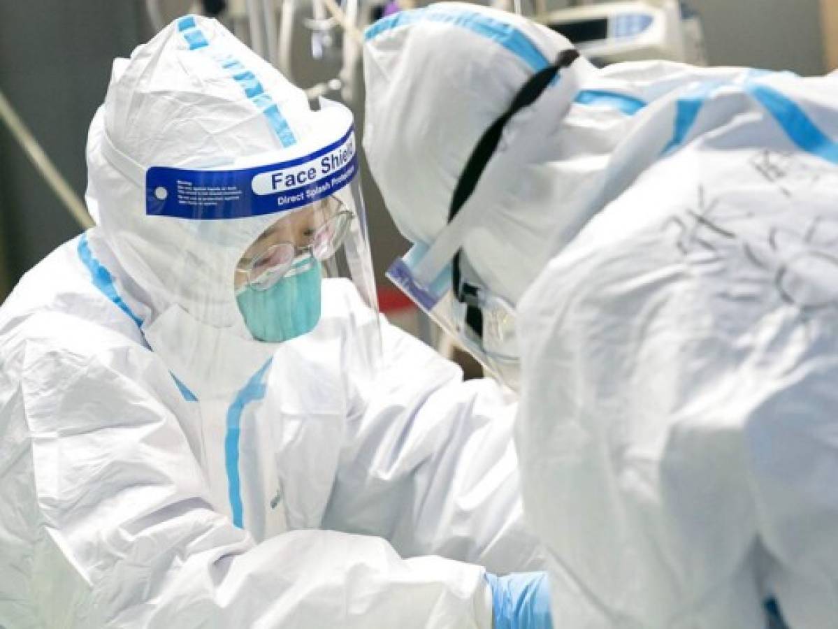 A 56 asciende la cifra de muertos por coronavirus en China