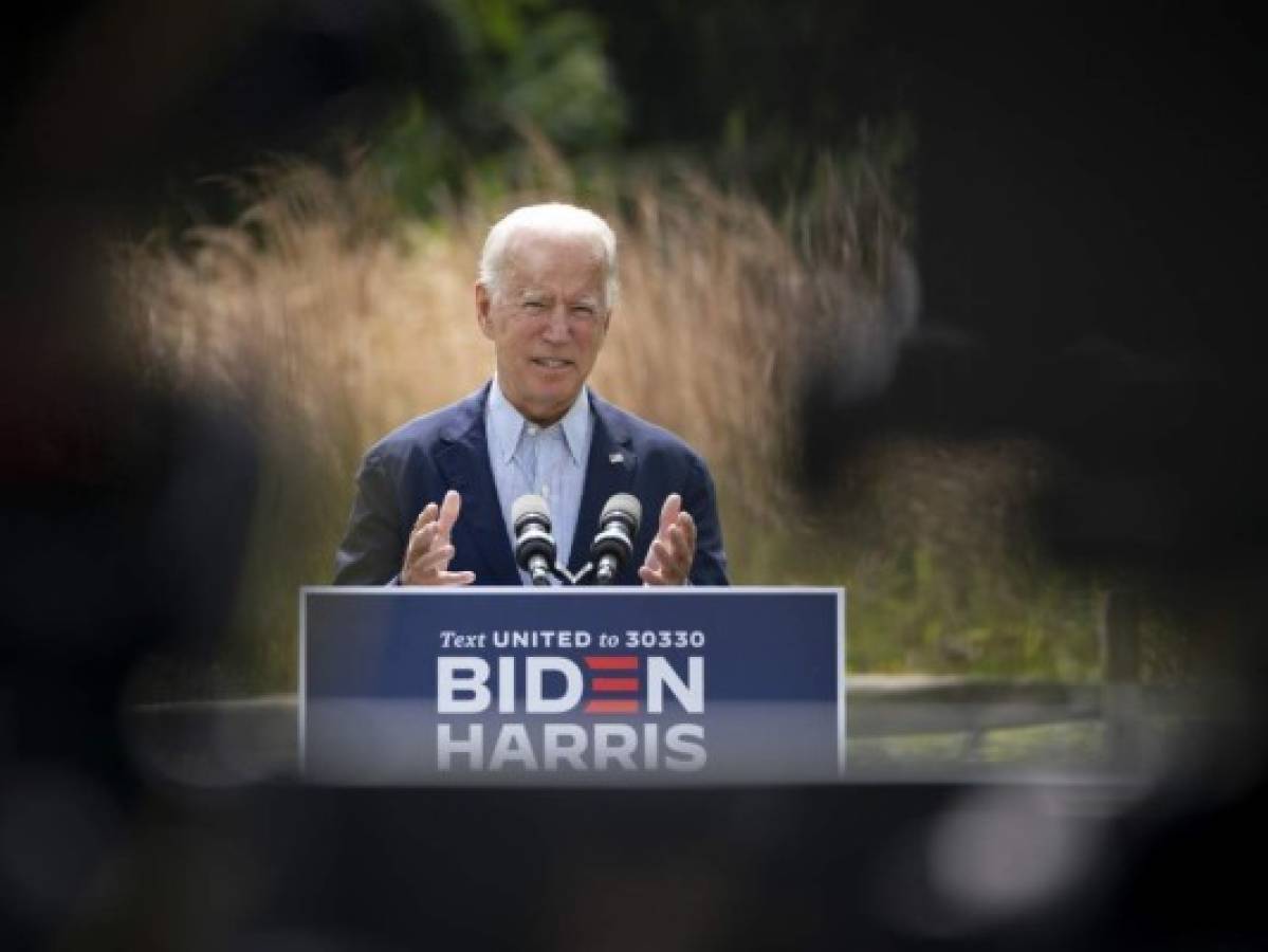 Biden se verá cara a cara con votantes mientras Trump intensifica mitines