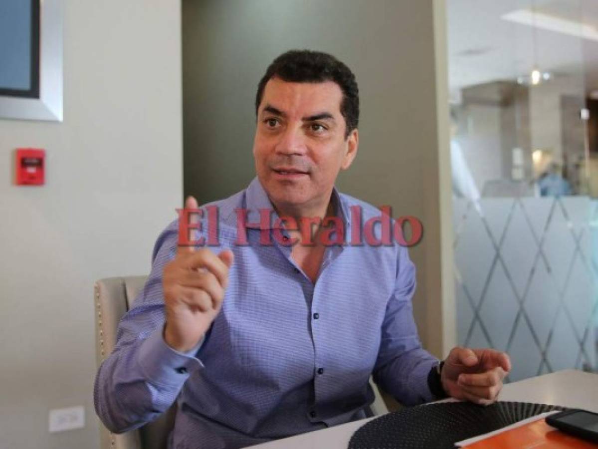 Elvin Santos acepta presidir Comisión de la Ley Electoral para trazar la ruta al diálogo