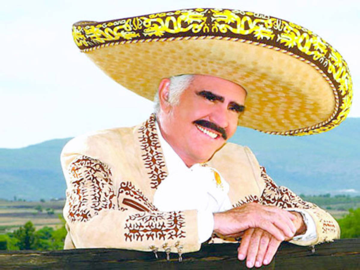 Vicente Fernández, el charro de México, anuncia su retiro