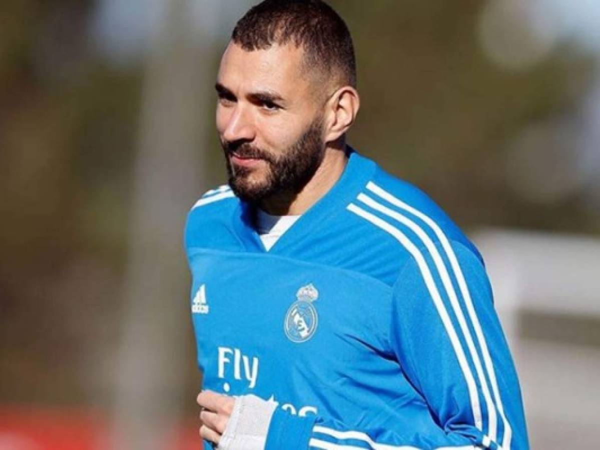 Karim Benzema estará ante el Sevilla en Liga y se descarta una operación