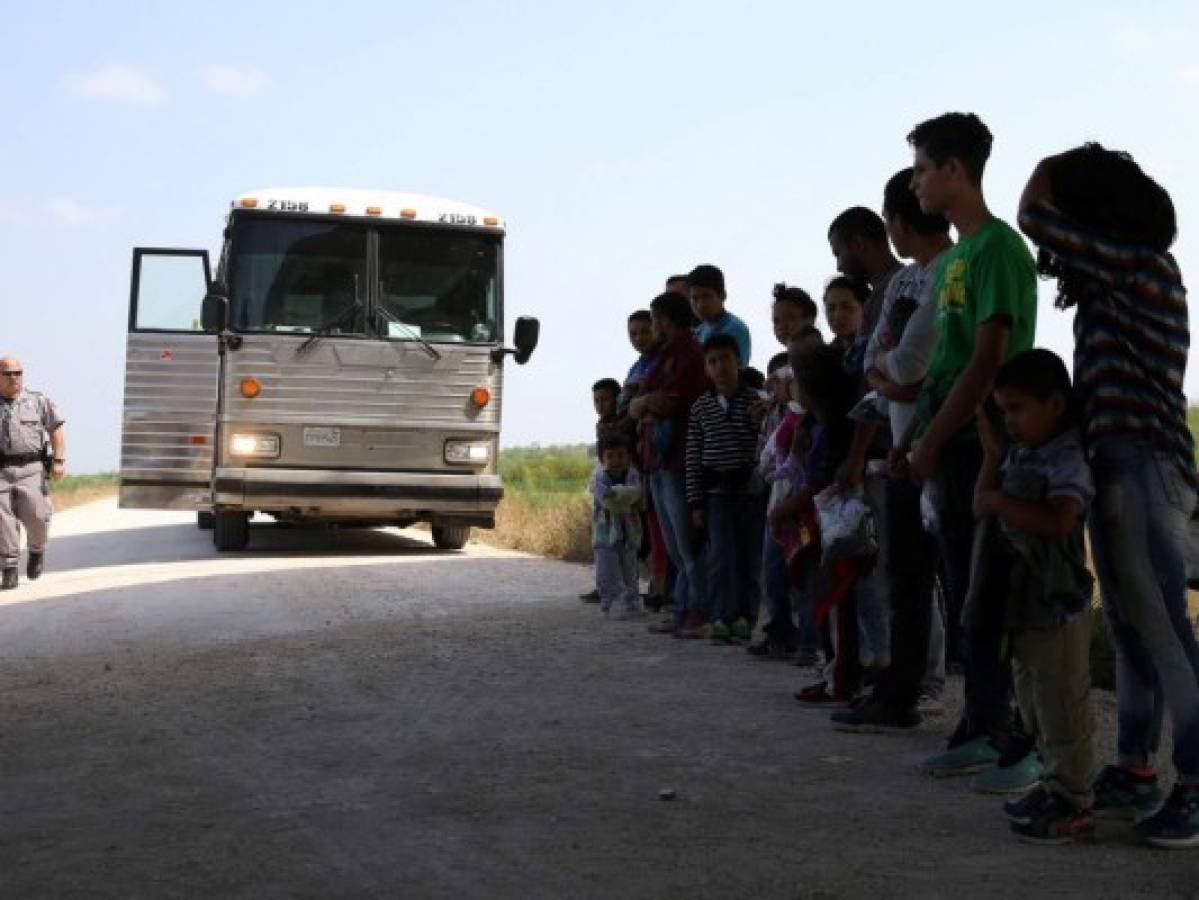 Por medio de ADN, Estados Unidos reunirá a 3,000 niños migrantes con sus padres detenidos en la frontera