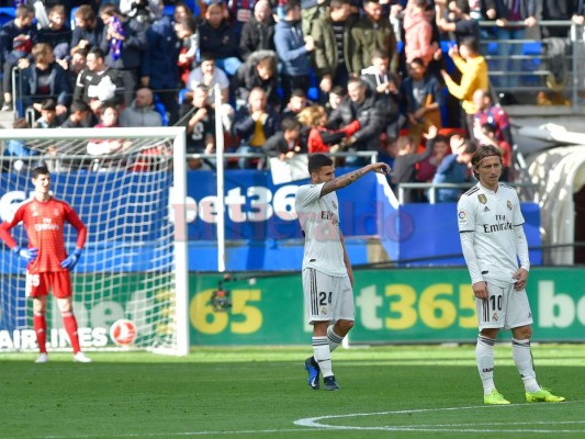 Real Madrid es goleado 3-0 en Eibar