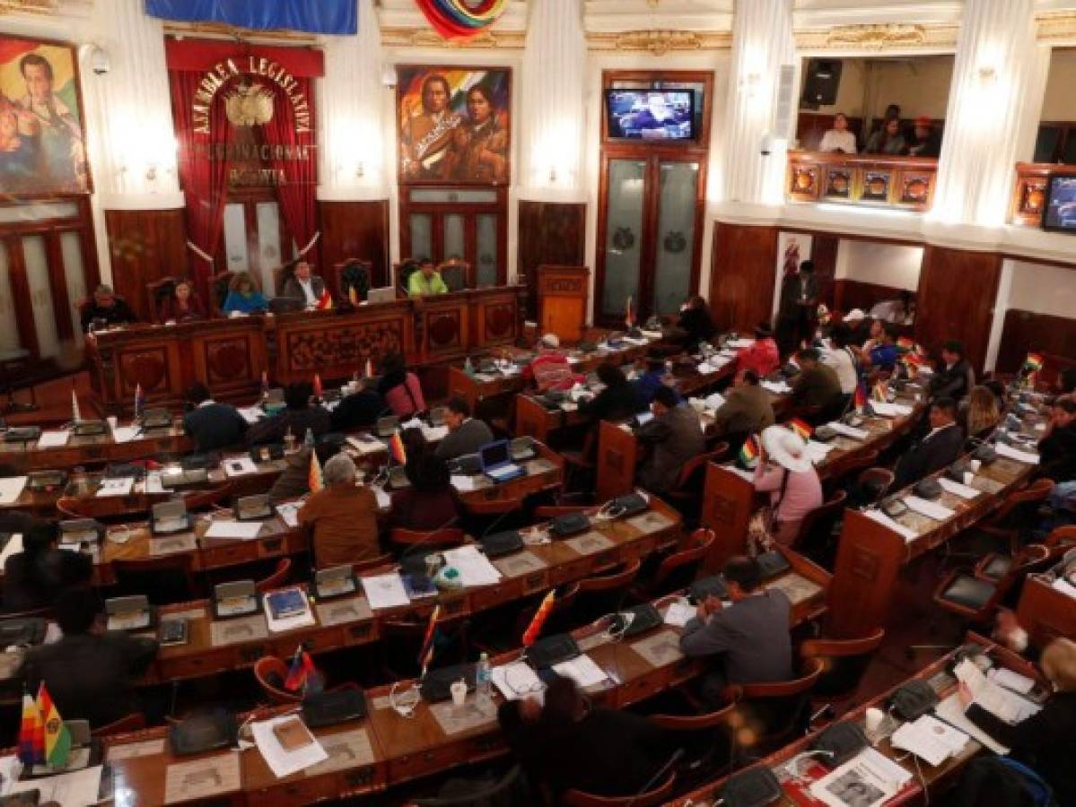 Más de 500 personas se postulan al Tribunal Supremo Electoral en Bolivia