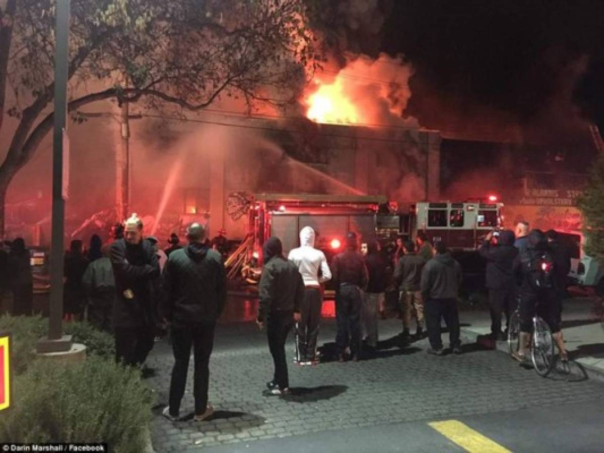 Suspenden búsqueda tras incendio que dejó al menos 36 muertos en Oakland  