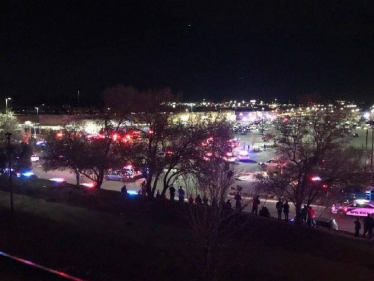 Tres muertos en tiroteo en una tienda Walmart de Colorado