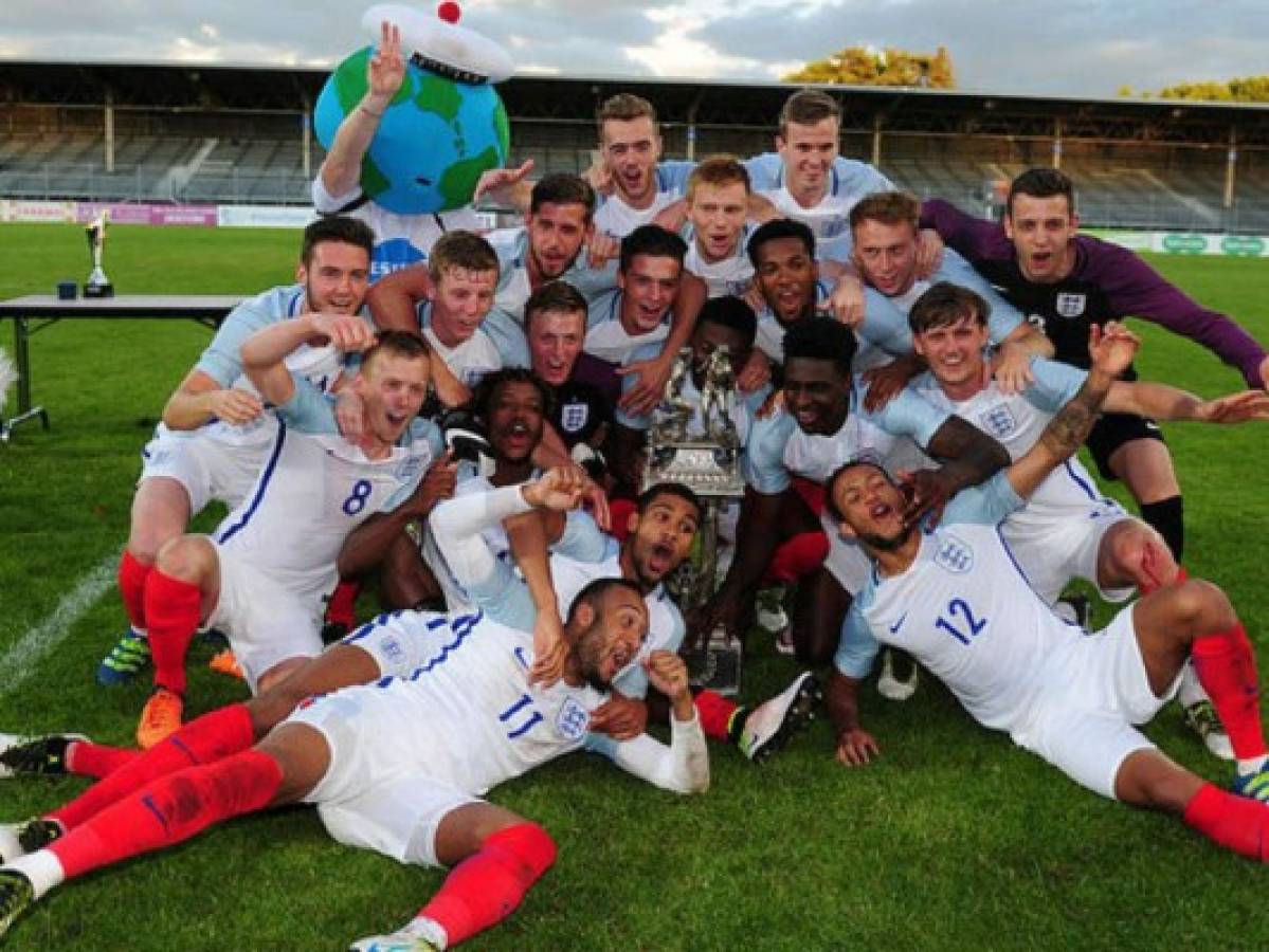 Inglaterra es el actual tricampeón del Torneo Esperanzas de Toulon en Francia, el mas prestigioso evento juvenil de formación de jugadores.