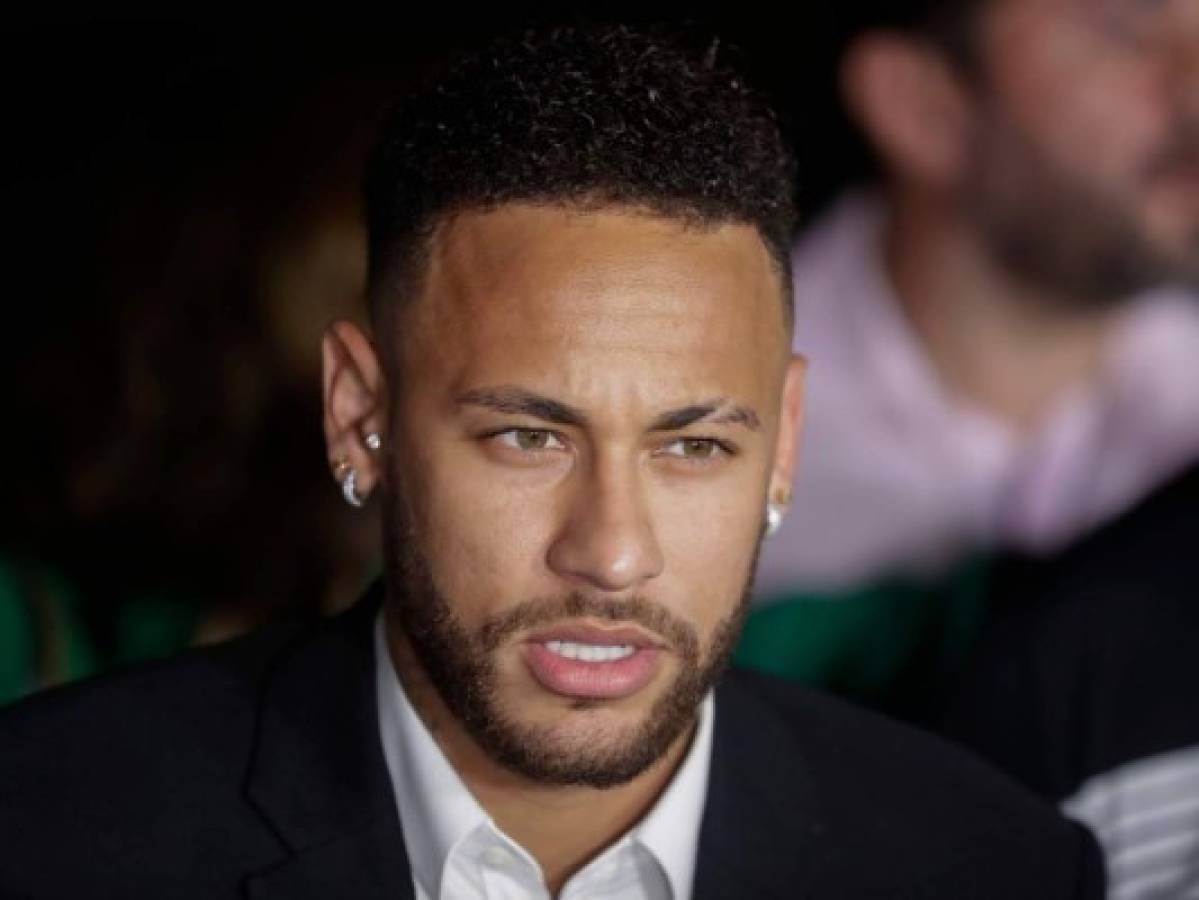Neymar pierde apelación contra suspensión impuesta por UEFA