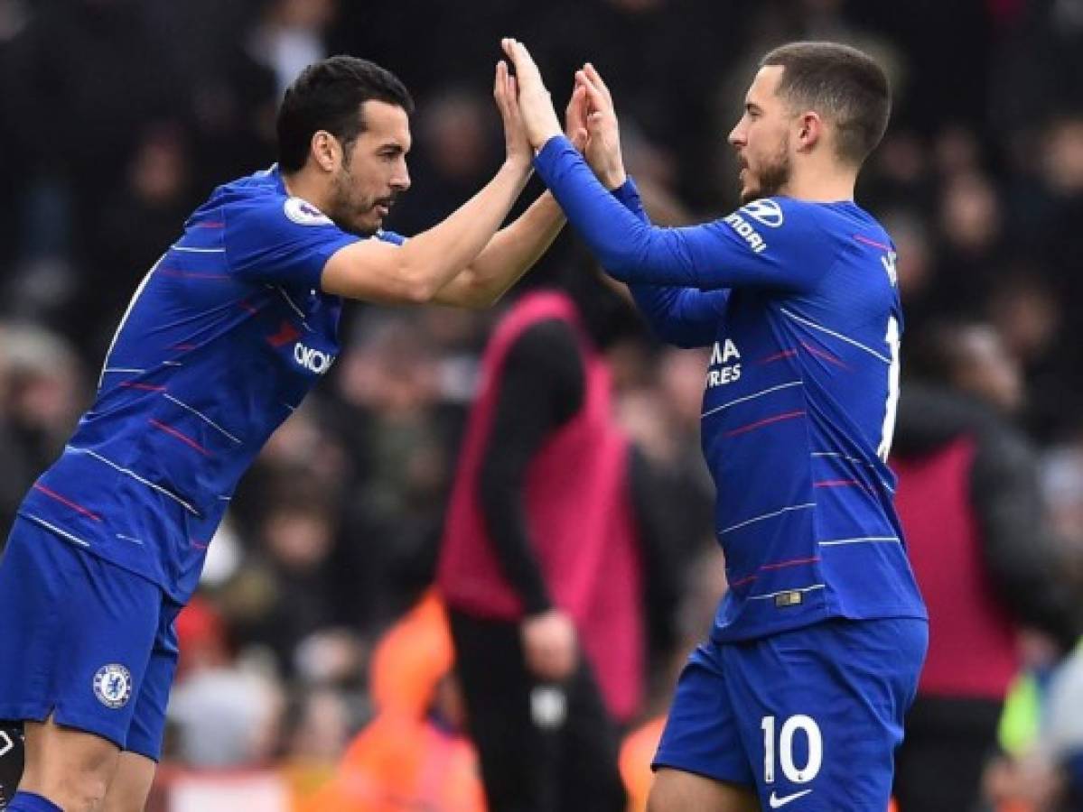 Higuaín y Jorginho guían al Chelsea a victoria sobre Fulham 