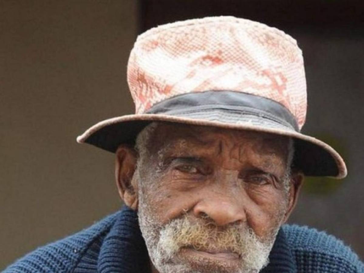 Muere en Sudáfrica el hombre más anciano del mundo