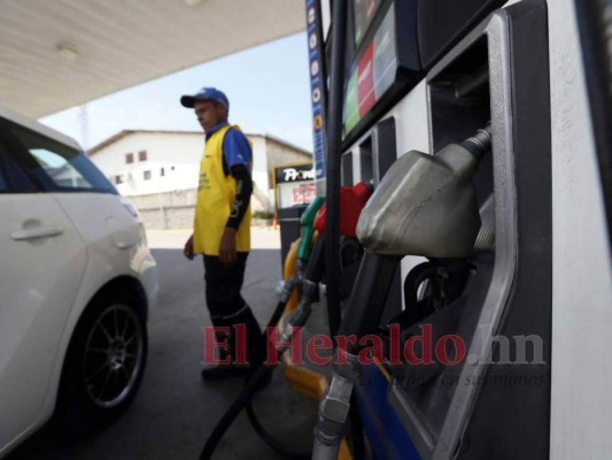 La superior y el diésel aumentan de precios este lunes en Honduras