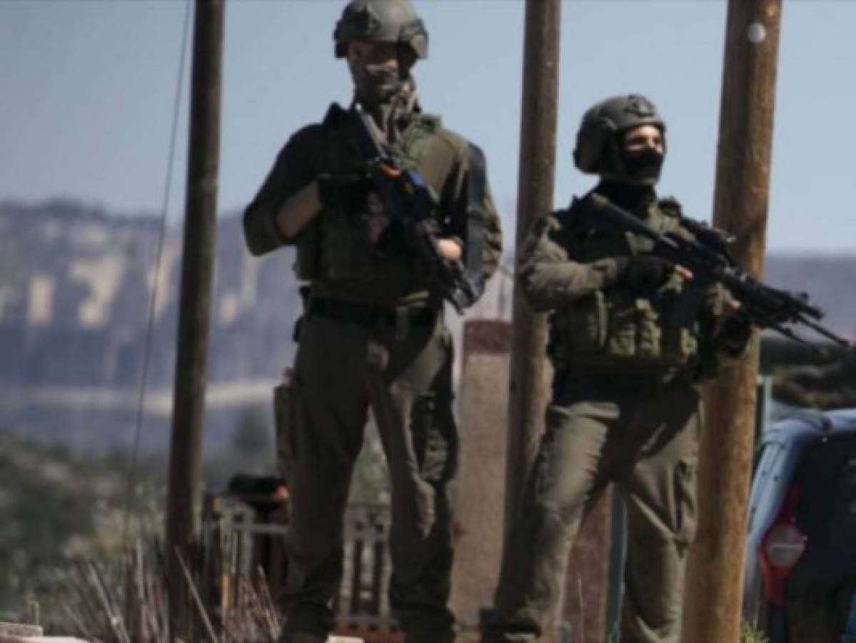 Dos oficiales israelíes mueren tiroteados 'por error' durante ejercicio militar en Cisjordania  