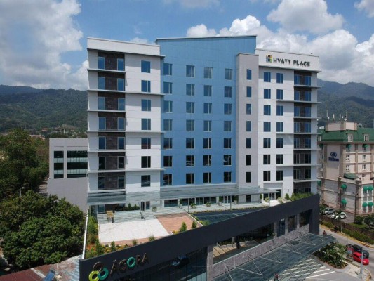 Hyatt Place San Pedro Sula, la mejor opción para hospedarte esta Navidad