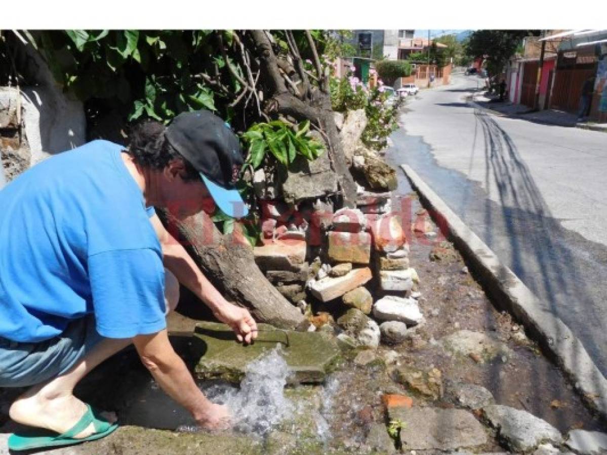 Hurtan más de 20 contadores de agua en Lomas del Cortijo de la capital de Honduras