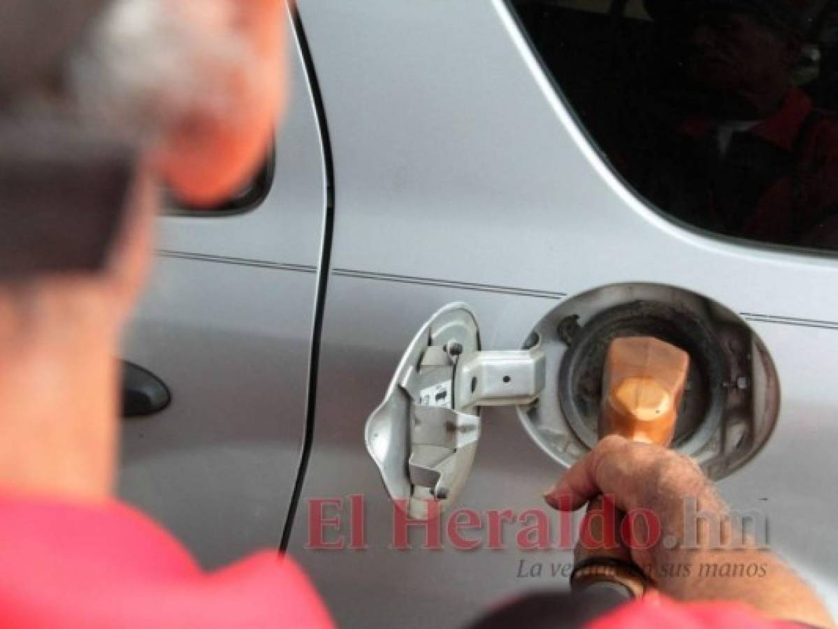 Combustibles subieron entre 12.30 y 18.06 lempiras en seis meses